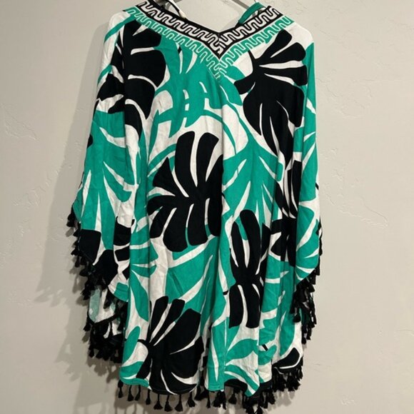 Green and Black Patterned Swim Set One Piece Size M and Kimono with Tassels - Picture 8 of 8